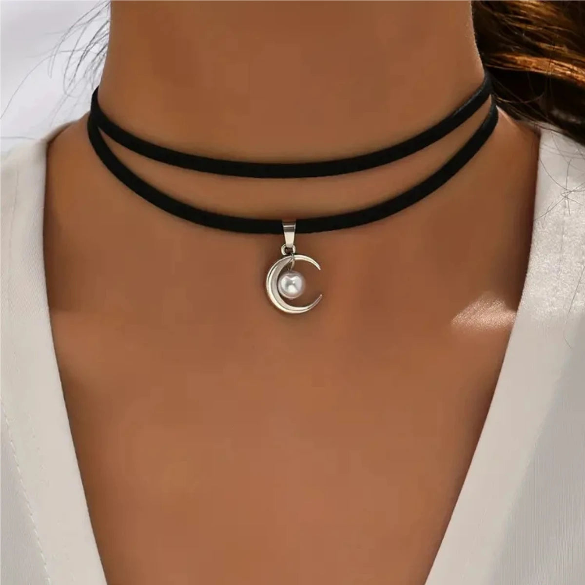 Gothic Lace Necklace Black Gemstone Vintage Court Style