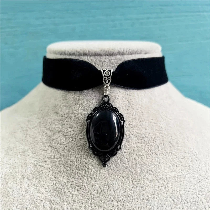 Gothic Choker Necklace Velvet Vampire Pendant