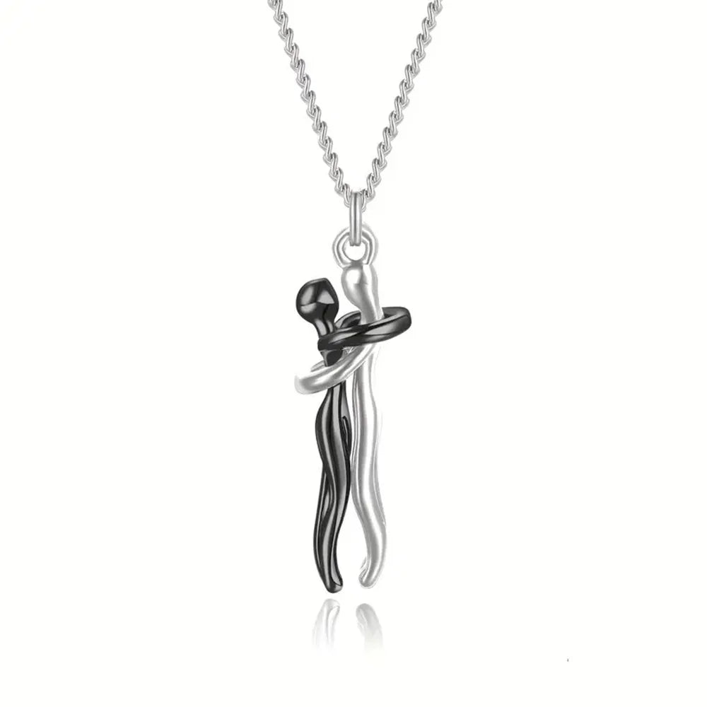 Black Hug Pendant Necklace – Elegant Love Symbol for Daily Wear