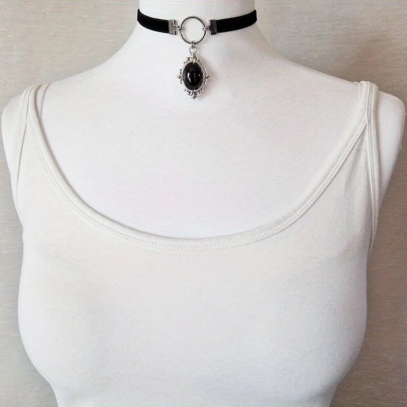Gothic Choker Necklace Velvet Vampire Pendant