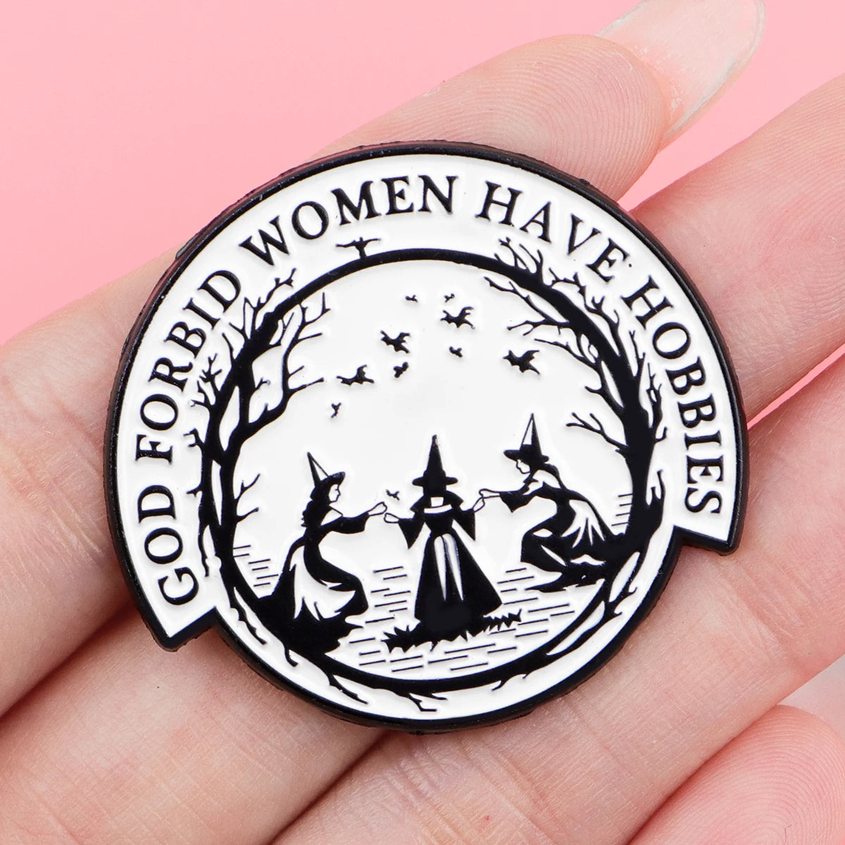 Witch Enamel Pin – Halloween Lapel Accessory for Backpacks & Clothing