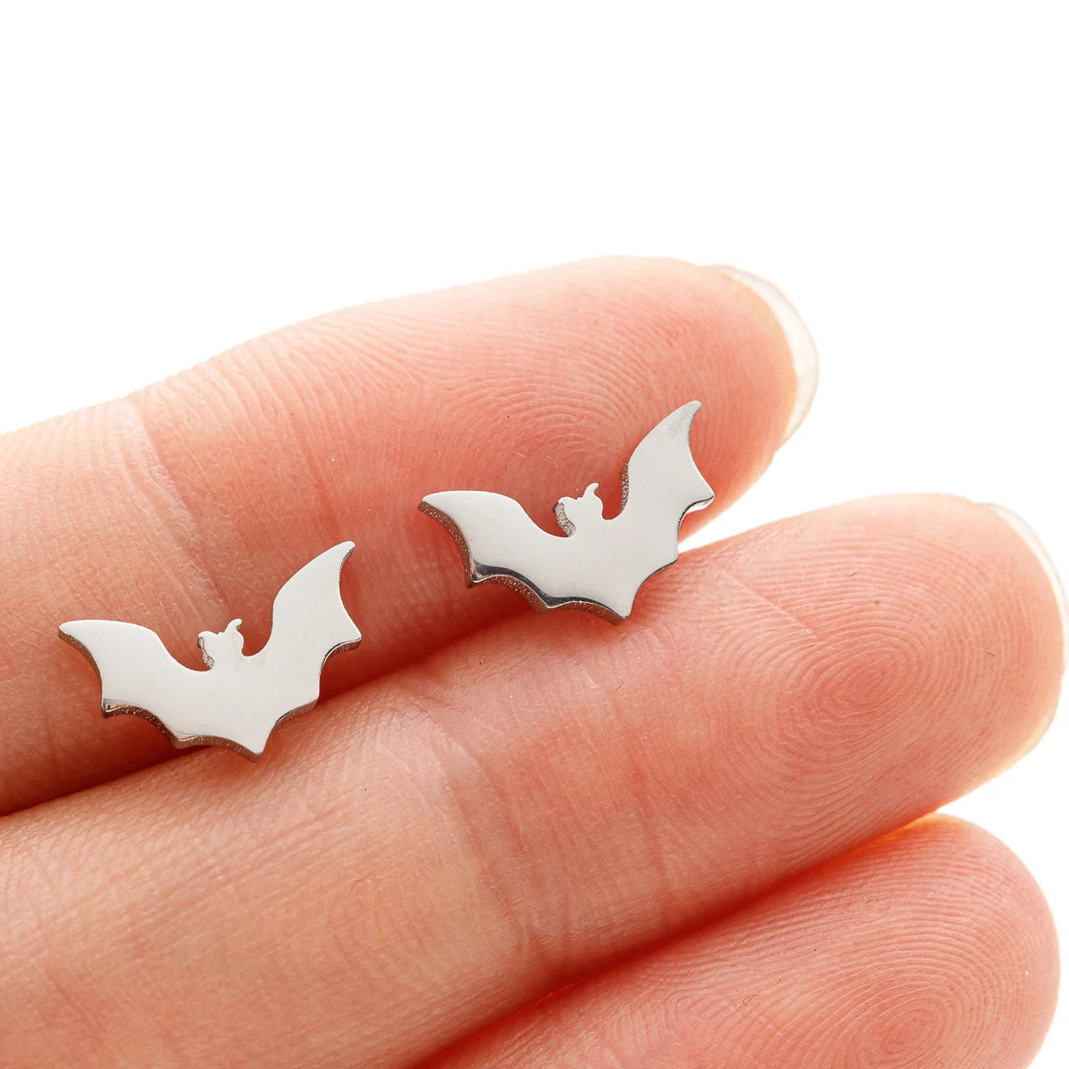 Gothic Vampire Bat Minimalist Earring For Women Stainless Steel Tragus Piercing Earring Jewelry Accessories Halloween Party Gifs