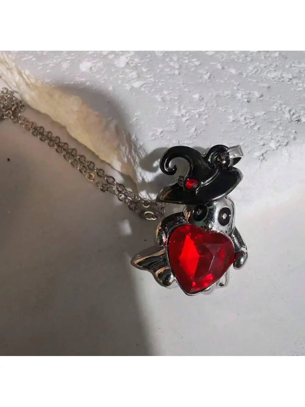 Gothic Bat Wing Necklace with Heart Pendant – Dark Fantasy Jewelry