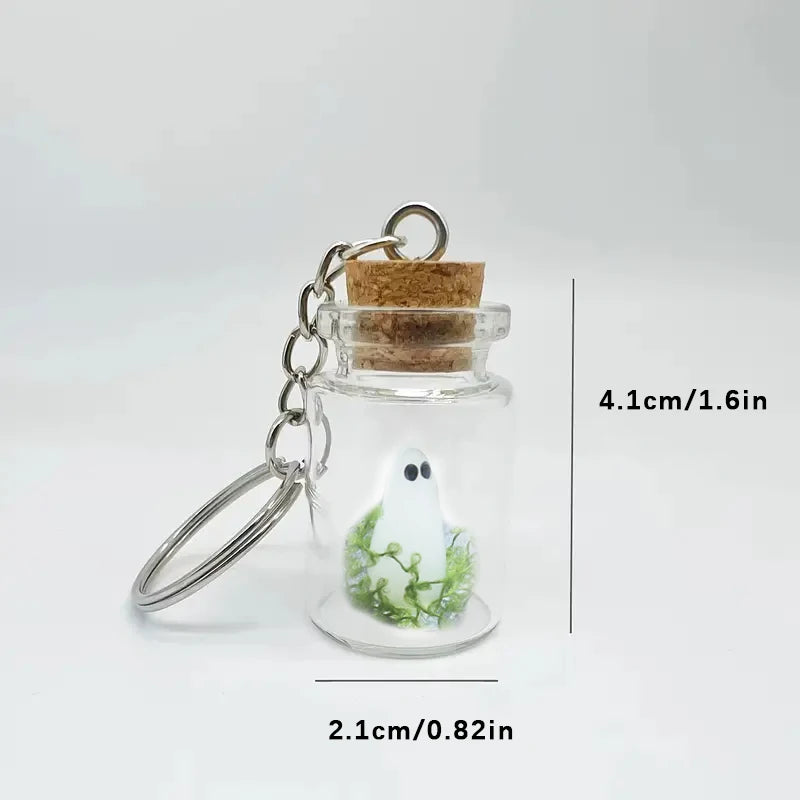 Glow Ghost Keychain – Luminous Halloween Ghost Keyring