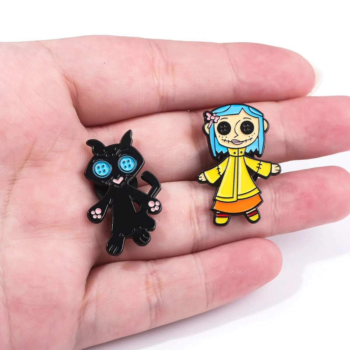 Horror Character Enamel Pin – Gothic Halloween Lapel Brooch