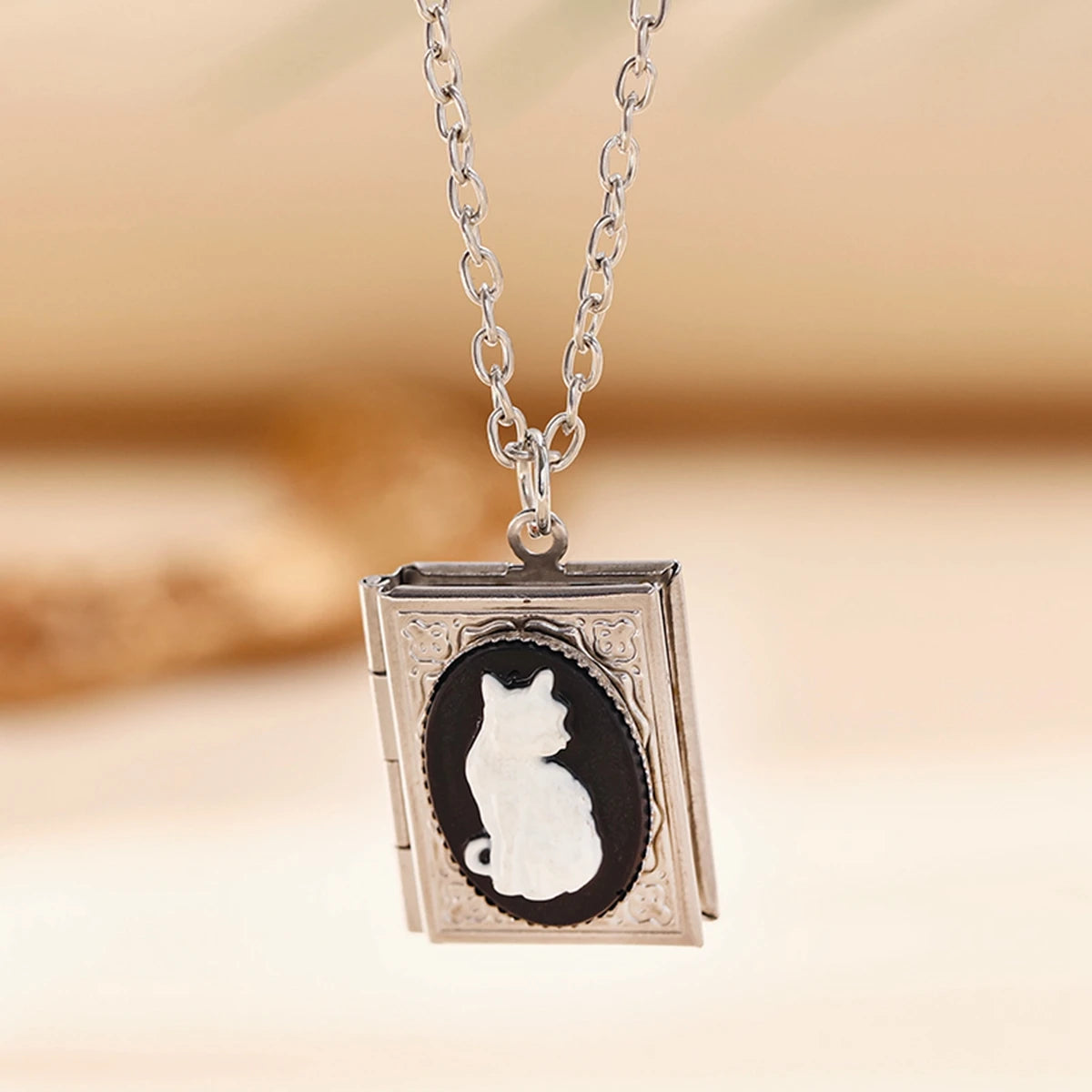 Gothic Choker Necklace Velvet Vampire Pendant