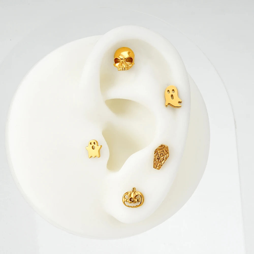 Right Grand ASTM F136 Titanium Skull Tragus Piercing 16G Skeleton Cartilage Helix Stud Earring Gothic Halloween Jewelry