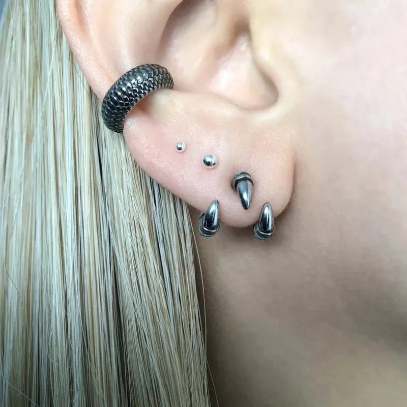 Gothic Claw Stud Earrings Black Punk Metal Jewelry