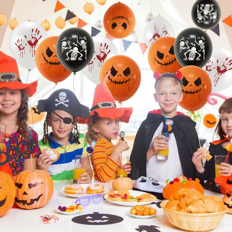 12-30pcs 12 In Latex Balloons 3 Styles Bloody Hand and Skull  Scary Expression Balloons for Halloween Party Decoration Supplies