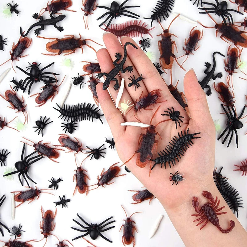 Fake Bugs for Halloween – Plastic Spider, Cockroach & Scorpion