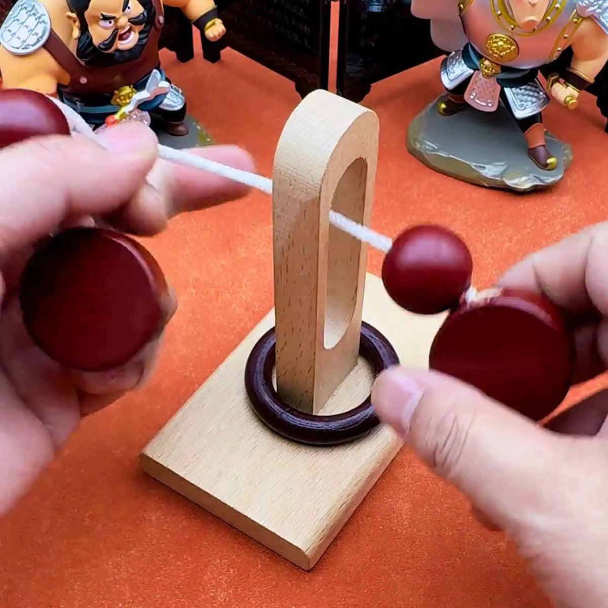 Wooden Brain Teaser Puzzle Rope Ring 3D Logic Challenge Toy
