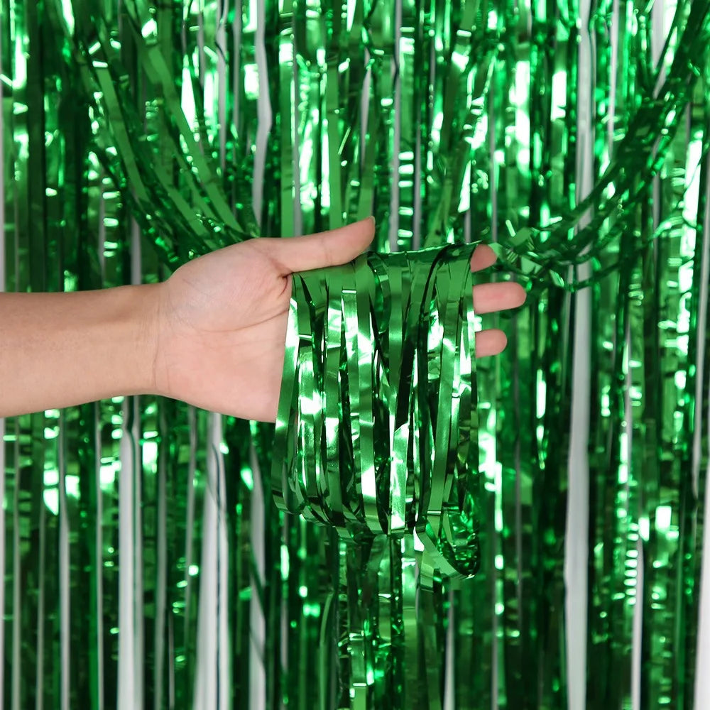 Metallic Foil Fringe Curtain – 1×2M Party Backdrop