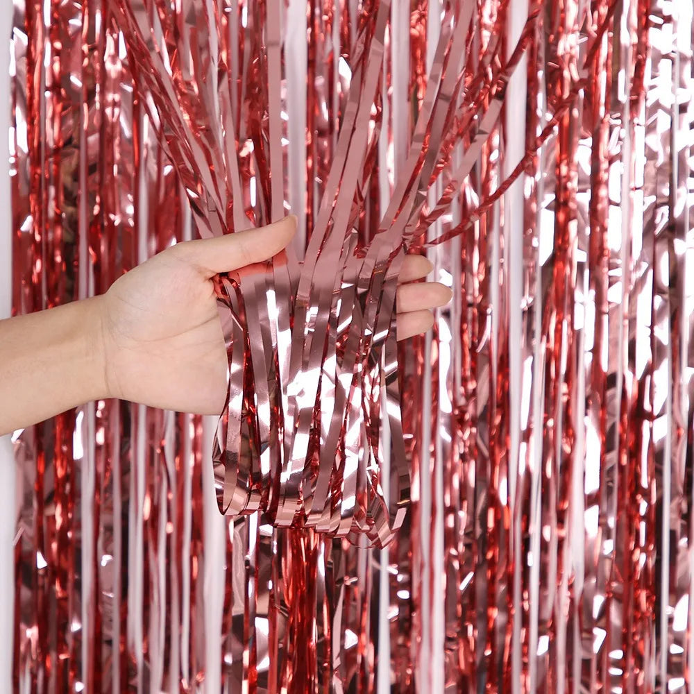 Metallic Foil Fringe Curtain – 1×2M Party Backdrop