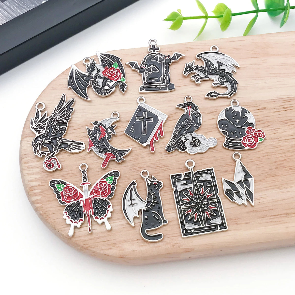 Halloween Charms 12/15-Piece Punk DIY Set