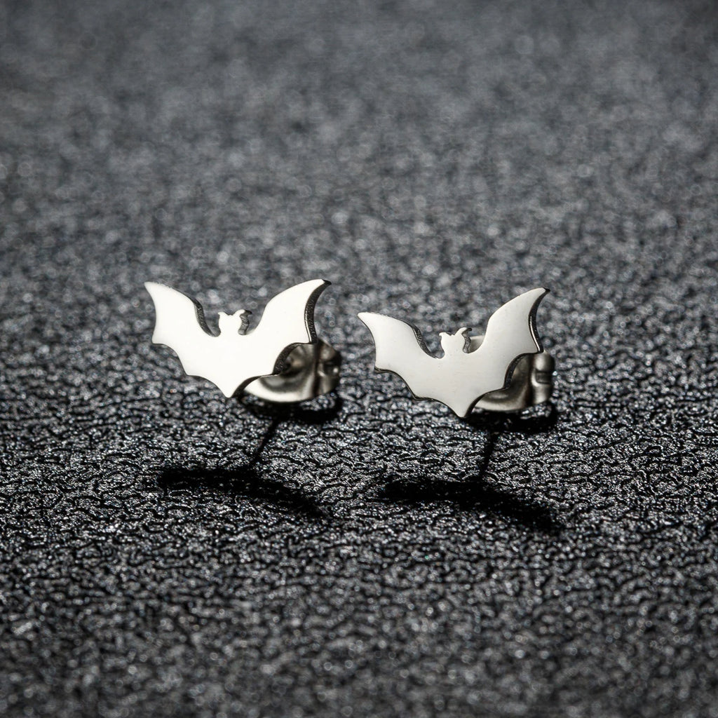 Gothic Vampire Bat Minimalist Earring For Women Stainless Steel Tragus Piercing Earring Jewelry Accessories Halloween Party Gifs