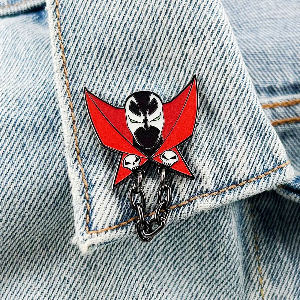 Gothic Fantasy Brooch – Dark Metal Decorative Pin