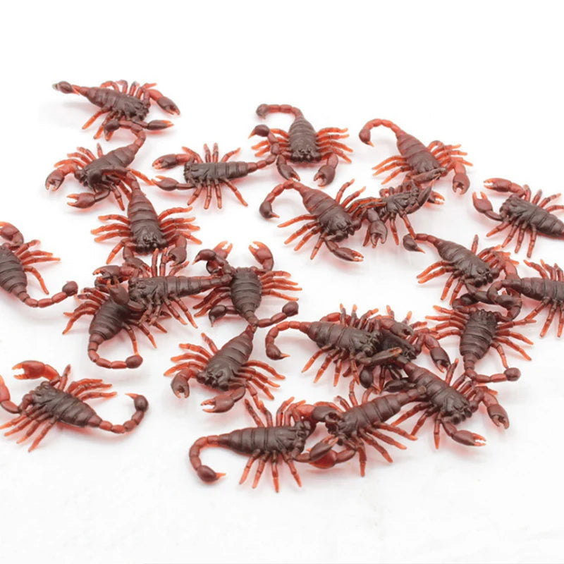 Fake Bugs for Halloween – Plastic Spider, Cockroach & Scorpion