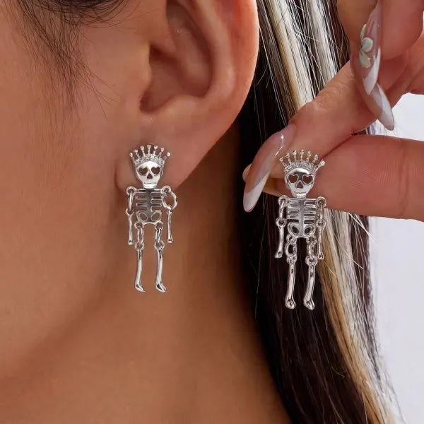 Fly Stud Earrings – Funny Insect Prank Halloween Jewelry
